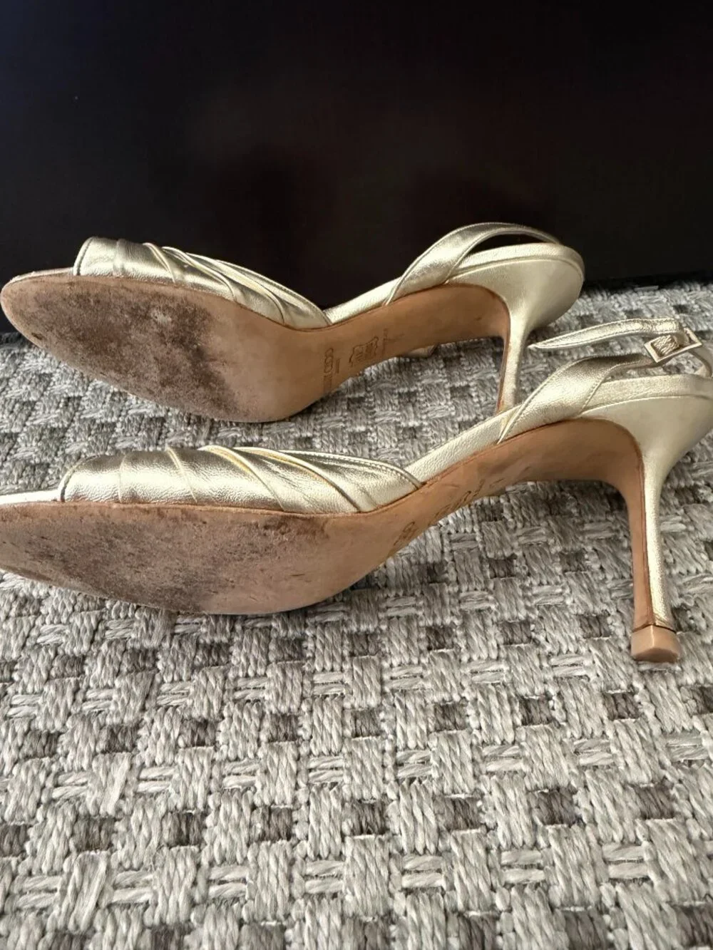 Jimmy Choo - Metallic gold ruched slingback sandals - Picture 4 of 5